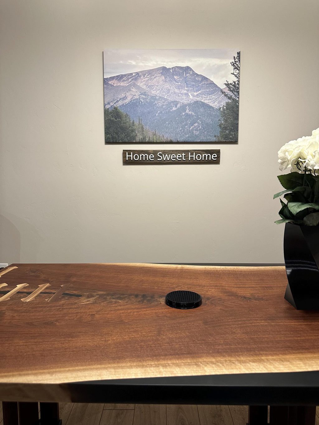Home Sweet Home - Wood Sign - Wall Hangers - 3D Printed Letters